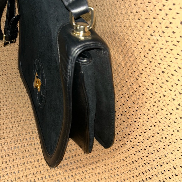 Tory Burch Bag - Picture 7 of 16